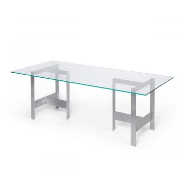 Lager Dining Table